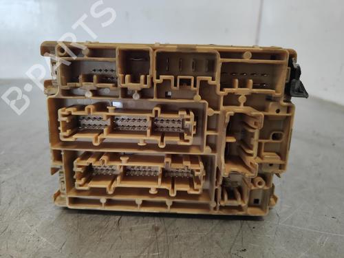 Fuse box TOYOTA CELICA Coupe (_T23_) 1.8 16V VT-i (ZZT230_, ZZT230) | BP12515946E1 