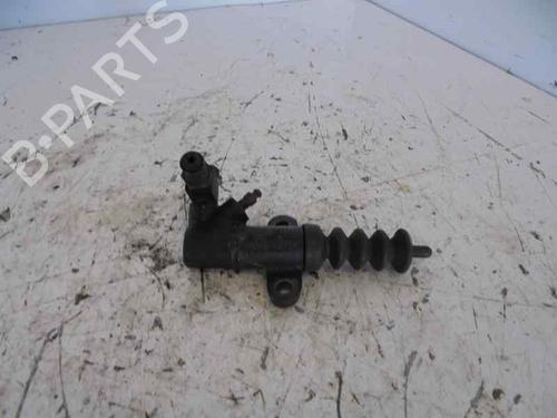 Koblingscylinder KIA SORENTO I (JC) 2.5 CRDi 4WD (140 hp) 14186213