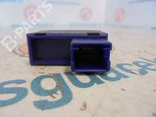Switch BMW 5 (E39) 528 i | BP2481020I30 