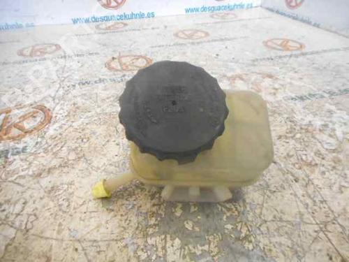 Power steering reservoir TOYOTA AVENSIS Liftback (_T22_) 2.0 TD (CT220_, CT220R) | BP14180875M117 