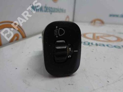 Used Headlight switch HYUNDAI COUPE I (RD) 2.0 16V (139 hp) 2588999