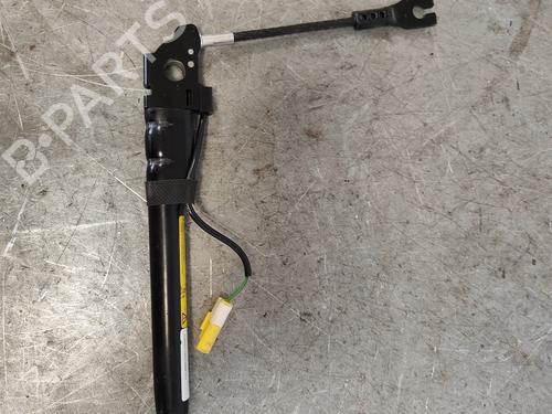 Used Front right belt tensioner Front right belt tensioner FIAT 500L (351_, 352_) [2012-2026] 33694746 33694746