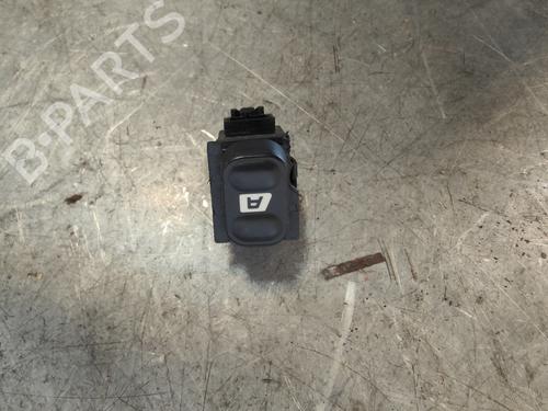 right-rear-window-switch-peugeot-607-9d-9u-2000-36073539 main image
