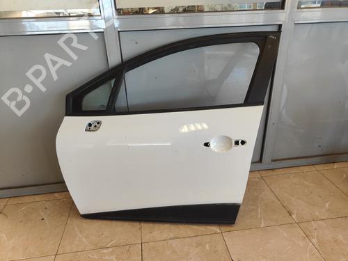 Used Left front door RENAULT CLIO IV (BH_) [2012-2021]  26655706