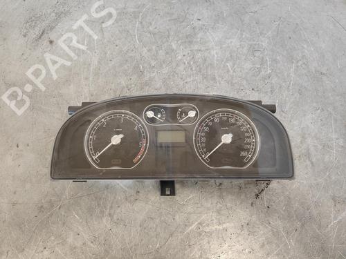 Used Instrument cluster RENAULT LAGUNA II (BG0/1_) [2001-2007]  13088734