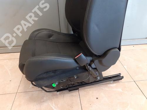 Right front seat RENAULT MEGANE III Hatchback (BZ0/1_, B3_) 1.2 TCe (BZ2B, BZ11) | BP9458906C16 