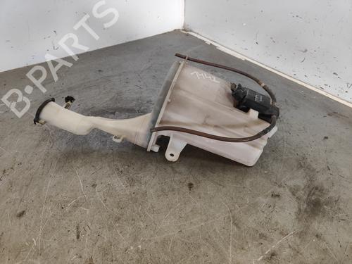 Sprinklertank TOYOTA YARIS (_P1_) 1.0 (SCP10_, SCP10R) (68 hp) 24174918