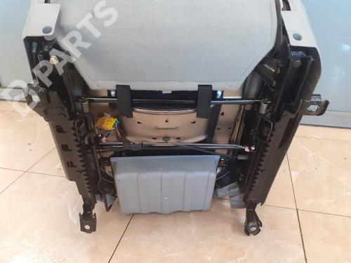Right front seat HYUNDAI TERRACAN (HP)  | BP7270575C16 