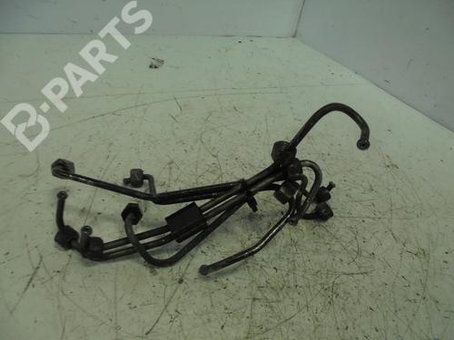 Used Injection rail VW TRANSPORTER T4 Van (70A, 70H, 7DA, 7DH) 2.5 TDI (88 hp) 6921966