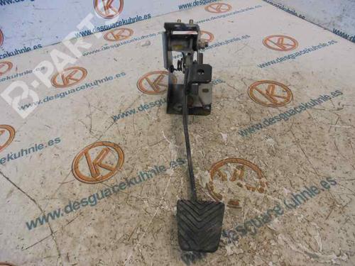 Clutch pedal HYUNDAI ACCENT III (MC) 1.5 CRDi GLS (110 hp) 8780048