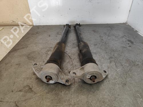 Right rear shock absorber JAGUAR XE (X760) 2.0 D AWD | BP29850778M19 
