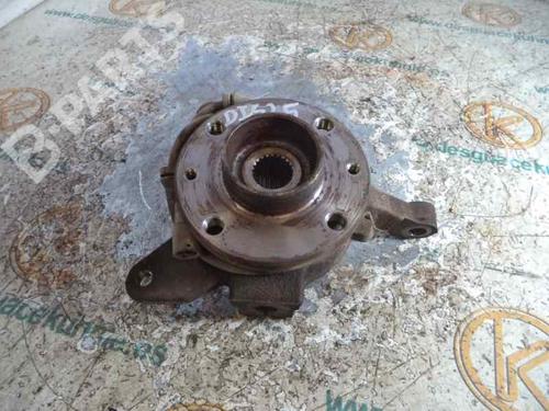 Left front steering knuckle RENAULT MEGANE I Coach (DA0/1_) 1.9 dCi (DA05, DA1F) BP2478618M25