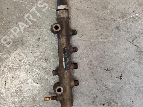 Used Injection rail PEUGEOT 206 Hatchback (2A/C) [1998-2012]  20036877