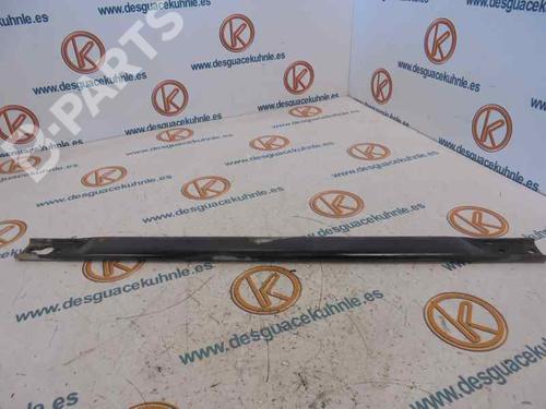 Renfort de pare-chocs avant VOLVO S40 I (644) 1.6 (109 hp) 8752999