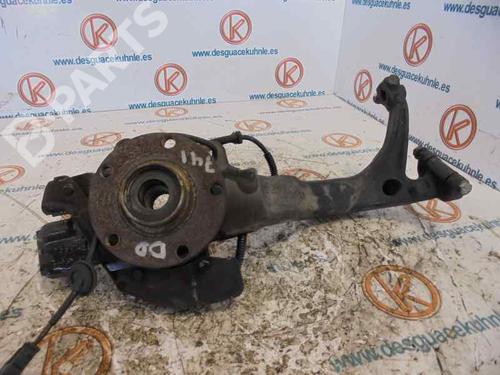 Used Right front steering knuckle VW PASSAT B5 (3B2) 1.6 (101 hp) 2449084