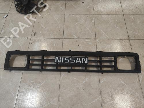 Rejilla Rejilla NISSAN PATROL III/1 Station Wagon (W160) [1979-1989] 36254877 36254877
