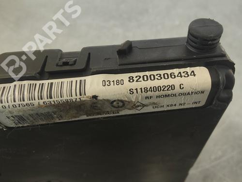 Fuse box RENAULT MEGANE II (BM0/1_, CM0/1_)  | BP11920810E1 