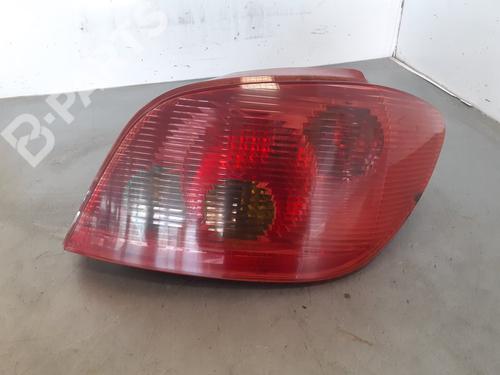 Used Right taillight PEUGEOT 307 (3A/C) [2000-2012]  8136355