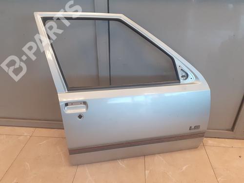 Used Right front door OPEL CORSA A Hatchback (S83) 1.2 S (F08, M08, F68, M68) (55 hp) 8877045