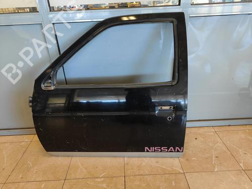 Used Left front door NISSAN TERRANO I (WD21) [1986-1996]  16019347