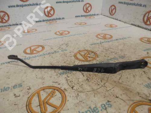 Used Front windshield wiper arm SEAT IBIZA II (6K1) 1.4 i (60 hp) 4676391