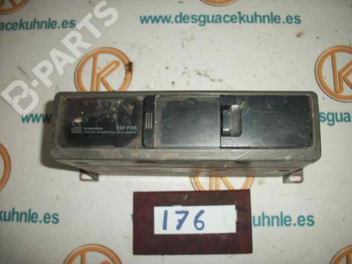 Bilradio LAND ROVER RANGE ROVER II (P38A) 2.5 D 4x4 (136 hp) 3465439