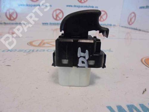 Used Right front window switch MITSUBISHI PAJERO III (V7_W, V6_W) 3.2 Di-D (V68W) (160 hp) 2805164