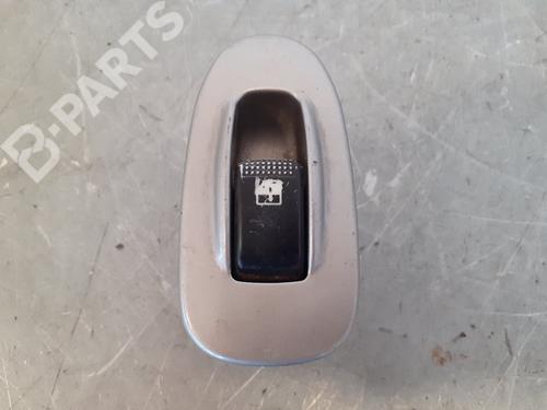 Used Right rear window switch KIA SHUMA II (FB) [2001-2007]  9856509