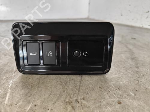 Used Switch JAGUAR XE (X760) 2.0 D AWD (180 hp) 29584921