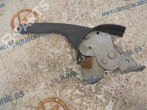 Used Hand brake TOYOTA COROLLA (_E12_) 1.6 VVT-i (ZZE121_, ZZE121R) (110 hp) 8780116
