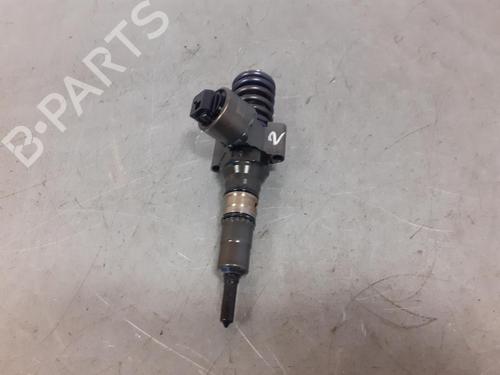 Injector VW GOLF V (1K1) 2.0 TDI (140 hp) 9177229