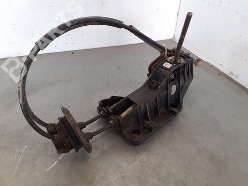 Used Gear lever CITROËN C4 I (LC_) [2004-2014]  10395133