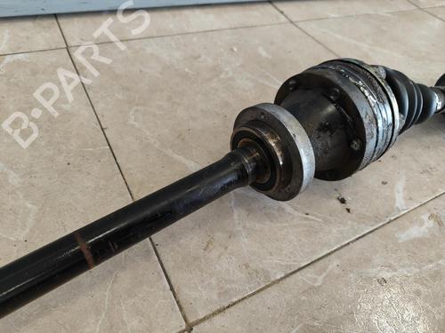 Right front driveshaft MERCEDES-BENZ VITO Van (W638) 112 CDI 2.2 (638.094) | BP13526039M39 