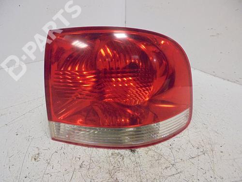 Used Right taillight VW TOUAREG (7LA, 7L6, 7L7) 3.0 V6 TDI (225 hp) 6976279