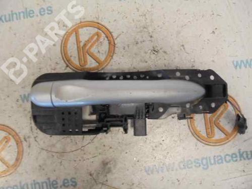Used Front right exterior door handle RENAULT MEGANE III Hatchback (BZ0/1_, B3_) 1.9 dCi (BZ0N, BZ0J) (131 hp) 4763999