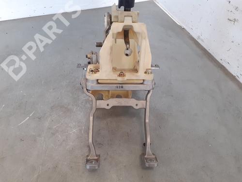 Gear lever KIA CARENS III MPV (UN)  | BP10418540M90 