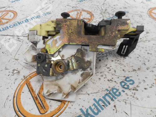 Rear left lock FORD FOCUS I (DAW, DBW)  | BP2476933C100 