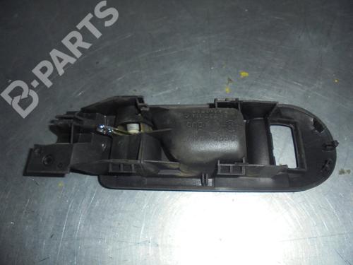 Høyre foran invendig håndtak VW PASSAT B5 (3B2) 1.6 | BP3219634I14 