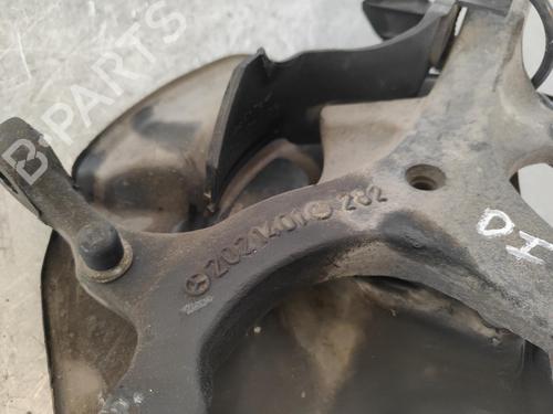 Left front steering knuckle MERCEDES-BENZ SLK (R170) 230 Kompressor (170.449) | BP13383876M25 