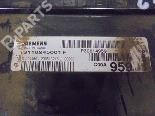 Engine control unit (ECU) VOLVO S40 I (644) | BP2456662M57