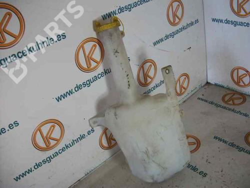 Used Windscreen washer tank FORD MONDEO II (BAP) [1996-2000]  7429857