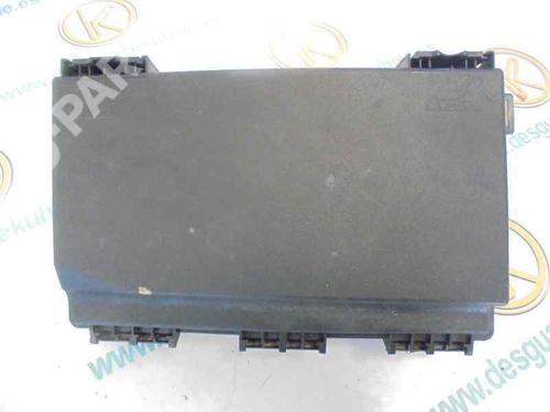 Sikringsdåse OPEL ASTRA H GTC (A04) [2005-2010]  2486897