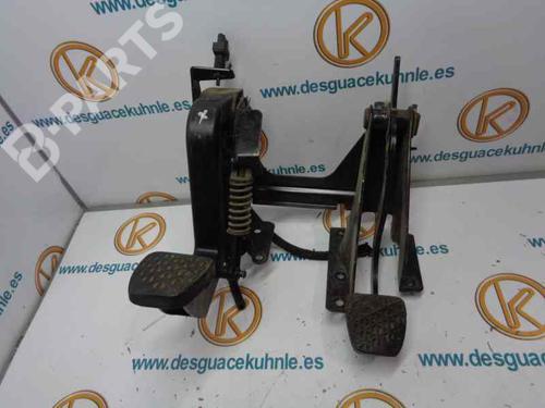 Used Break pedal MERCEDES-BENZ VITO Van (W638) 110 CDI 2.2 (638.094) (102 hp) 8781132