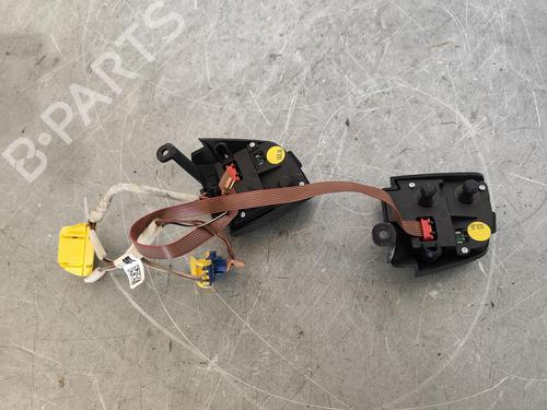 Steering wheel controls SEAT LEON (1P1)  | BP13914212E15 