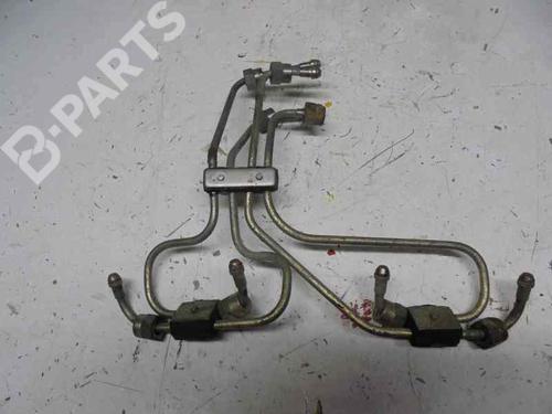 Used Injection rail NISSAN TRADE Van [1993-1998]  2702669