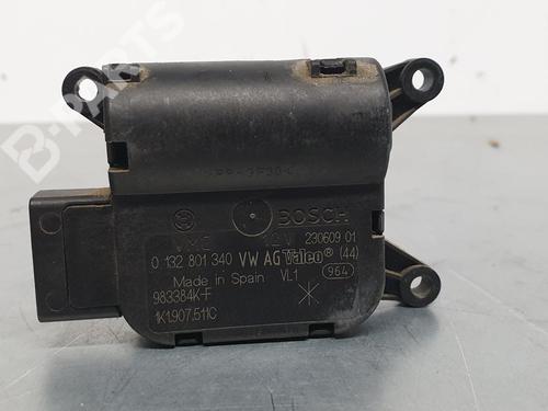 Moteur de chauffage SEAT LEON (1P1) 1.9 TDI (90 hp) 6631632