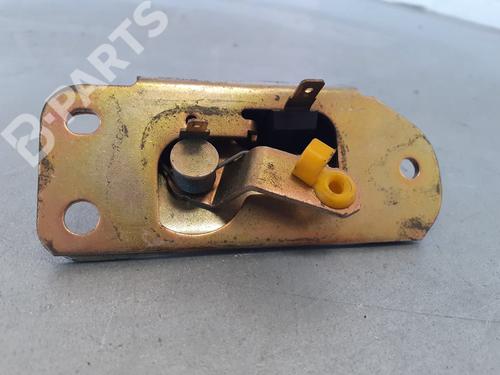 Tailgate lock VOLVO S40 I (644) 1.8 | BP8105101C101 