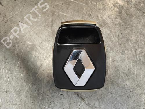 Used Tailgate handle Tailgate handle RENAULT LAGUNA II (BG0/1_) 2.0 16V (BG03, BG0Z, BG0T, BG1Y) (170 hp) 29822836 29822836