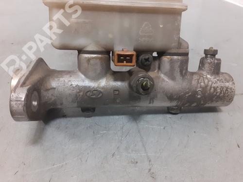 Brake master cylinder HYUNDAI COUPE II (GK) 2.7 V6 | BP8528897M77 