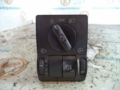 Commande de phare OPEL CORSA C (X01) 1.7 DI (F08, F68) (65 hp) 2451365